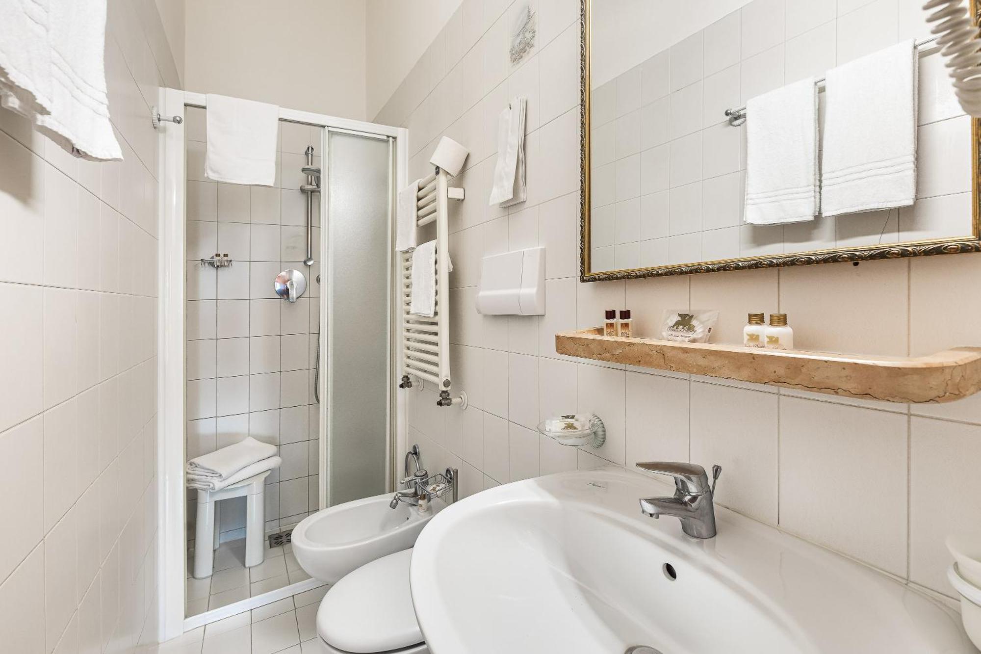 Hotel Marconi Венеция Екстериор снимка