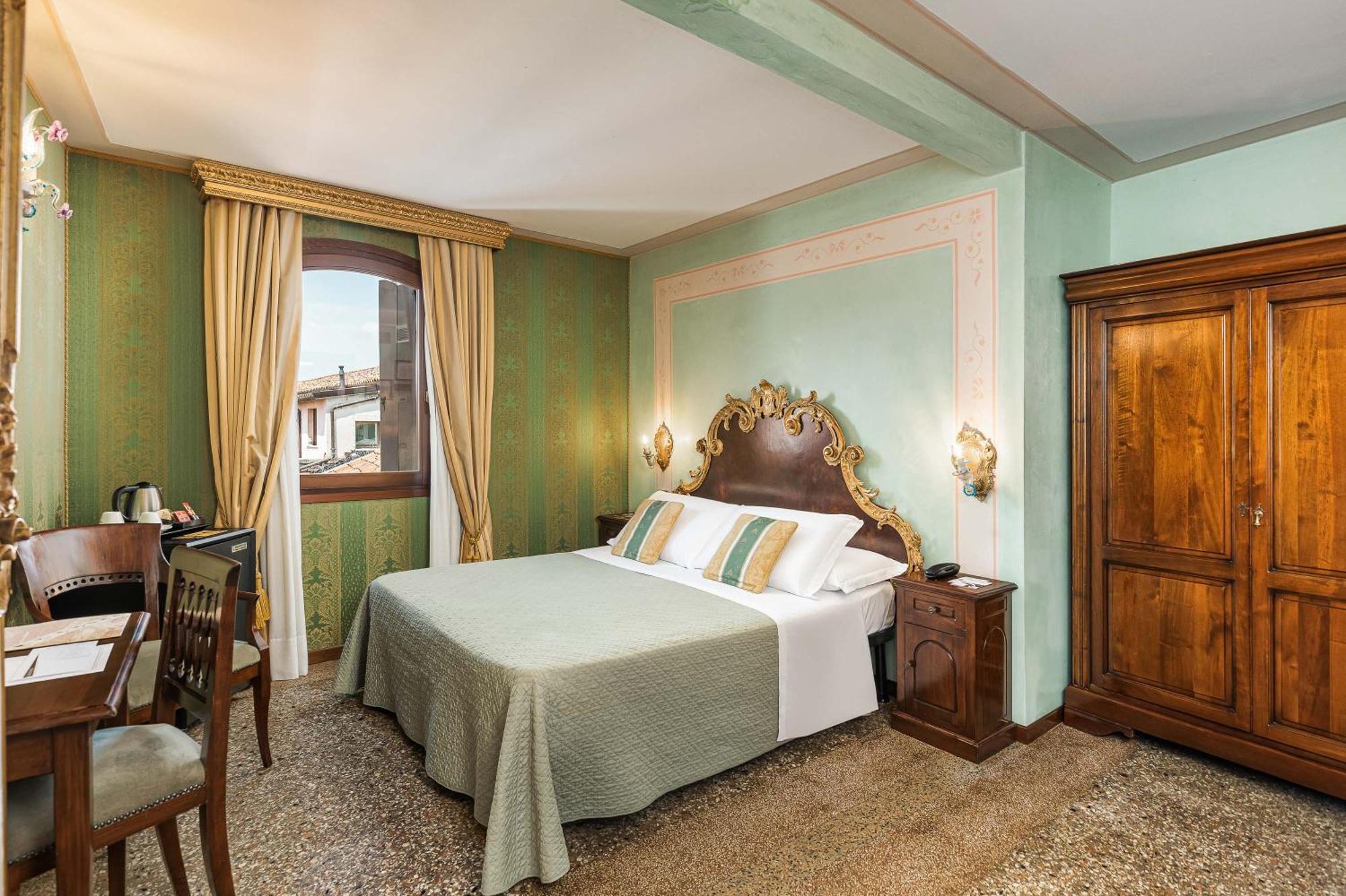 Hotel Marconi Венеция Екстериор снимка