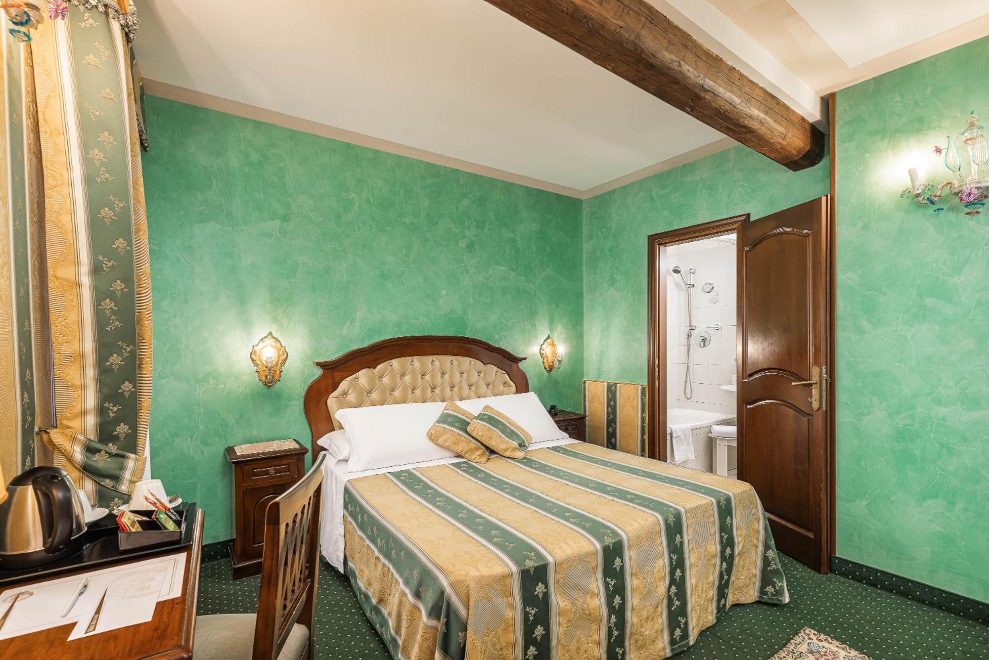 Hotel Marconi Венеция Екстериор снимка