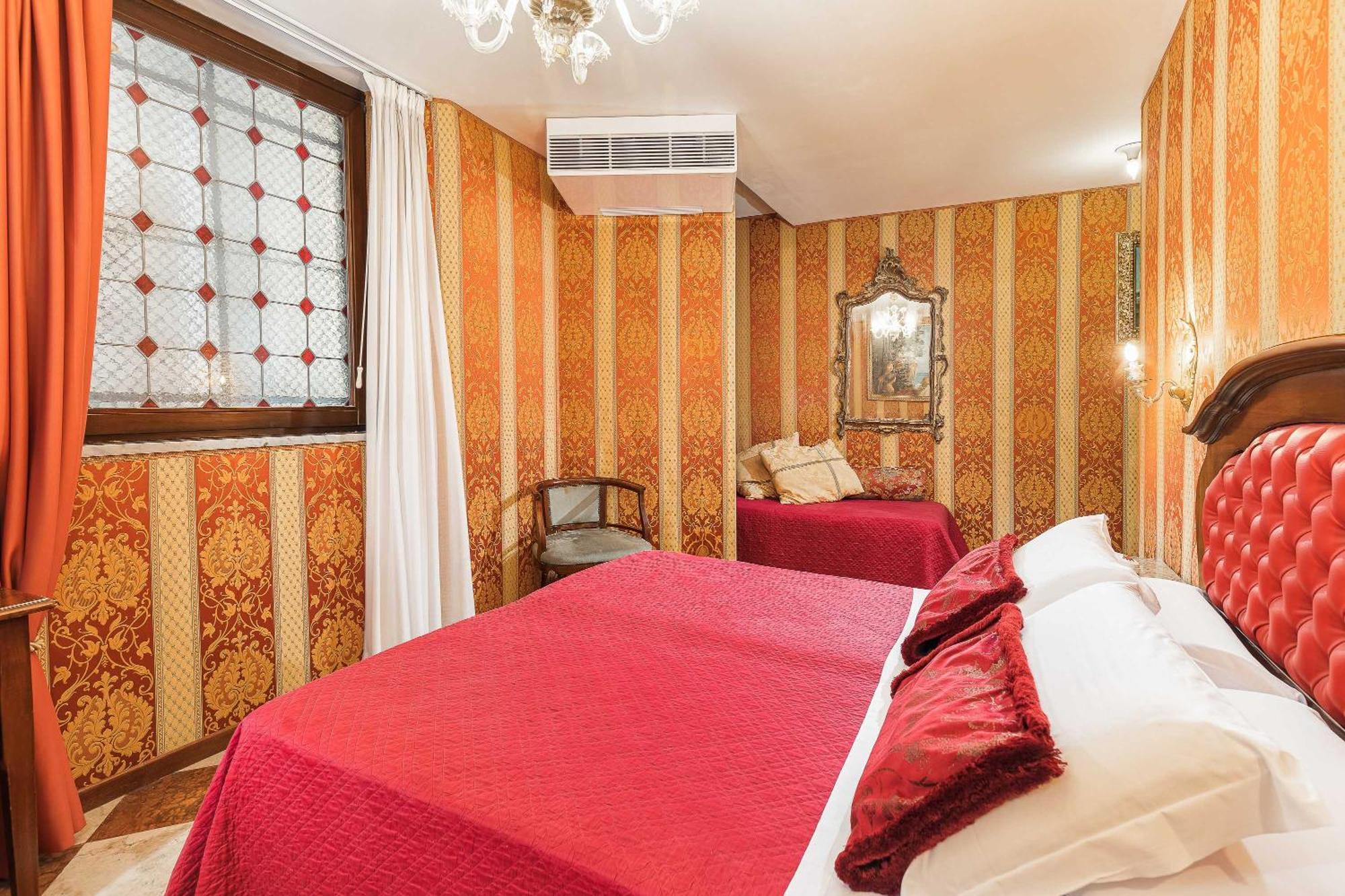 Hotel Marconi Венеция Екстериор снимка