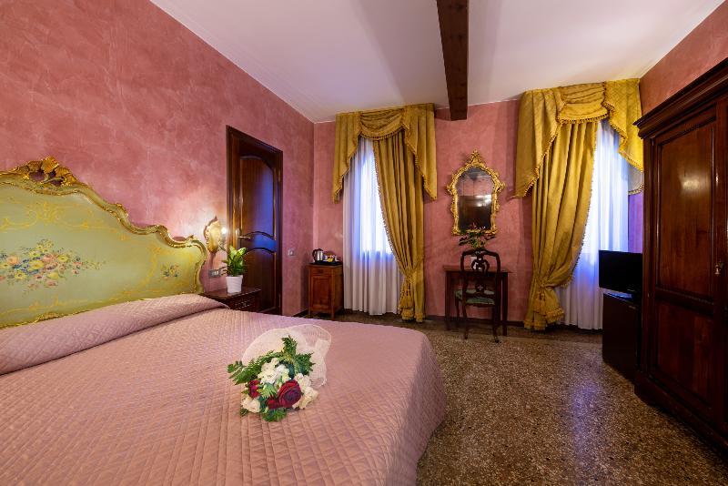 Hotel Marconi Венеция Екстериор снимка