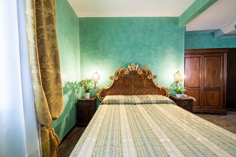 Hotel Marconi Венеция Екстериор снимка